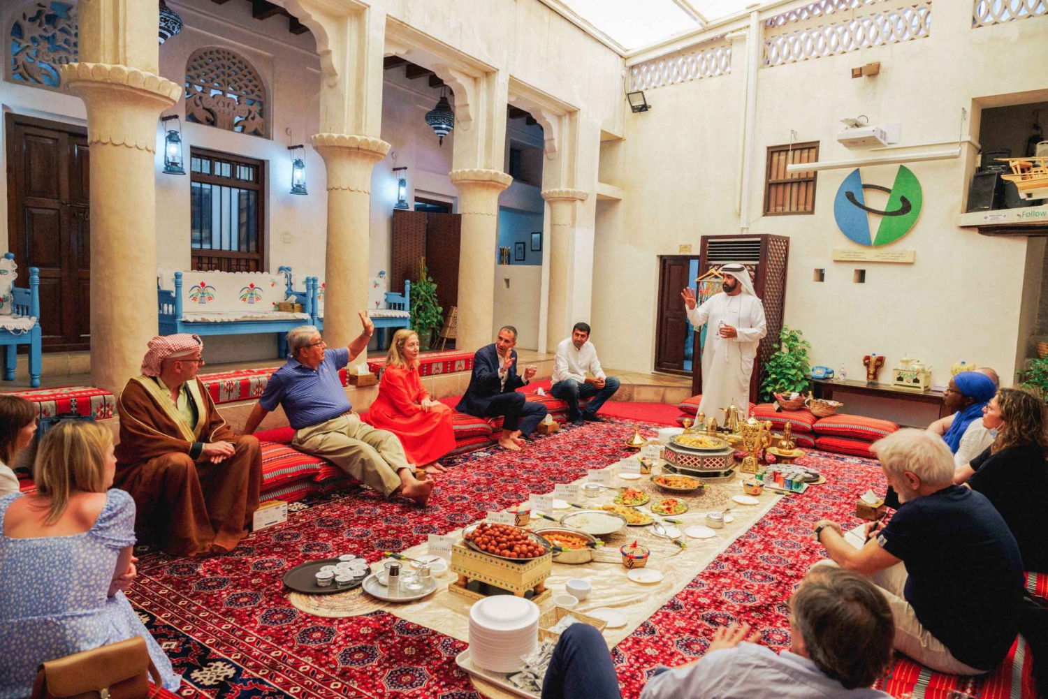 Dubai: Emirati Cultural Experience with Emirati Meal