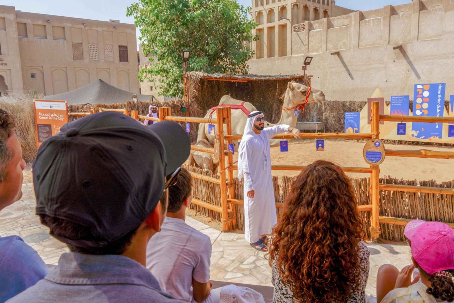 Dubai: Emirati Culturele Ervaring met Emirati Maaltijd