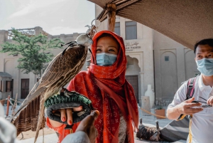 Dubai: Emirati Cultural Experience with Emirati Meal