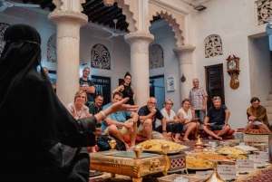Dubai: Experiencia cultural emiratí con comida emiratí