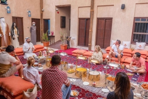 Dubai: Emirati Culturele Ervaring met Emirati Maaltijd
