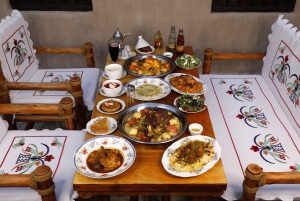 Dubai: Ethnic Emirati Dining Experience