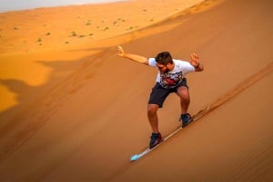 Dubai: Ilta-aavikkosafari kameliratsastuksella ja tähtien katselulla