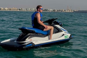 Dubai: Erlebe Jetski zum Burj Al Arab + Fotos & Videos