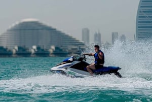 Dubai: Erlebe Jetski zum Burj Al Arab + Fotos & Videos