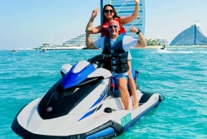 Dubai: Erlebe Jetski zum Burj Al Arab + Fotos & Videos