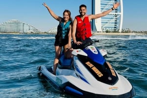 Dubai: Erlebe Jetski zum Burj Al Arab + Fotos & Videos