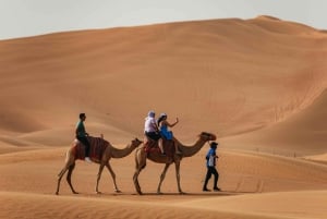 Dubai: Ekstrem ørkensafari, kamelritt, show og grillmiddag