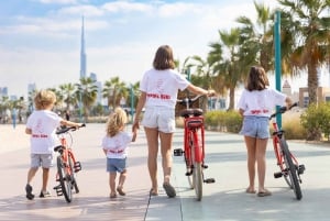 Dubái: aventura en bicicleta para toda la familia