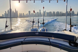 Dubai: Privater Angelausflug (Hochsee) 4 Stunden & BBQ