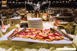 DUBAI: Lyxig middag på Dhow-kryssning (Creek Al Seef)