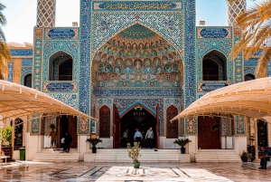 Dubai:Frame entry, Souks, blue Mosque guided tour& Transfer