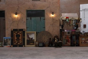 Dubai: Frame Entry, Souks, Museer, smaksprøver og Abra-tur