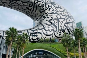 Dubai - privat bil- og chaufførudlejning hele dagen