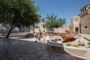 Całodniowa wycieczka do Dubaju: Souk, kolejka linowa Palm Monorail, przejażdżka Abrą i meczet