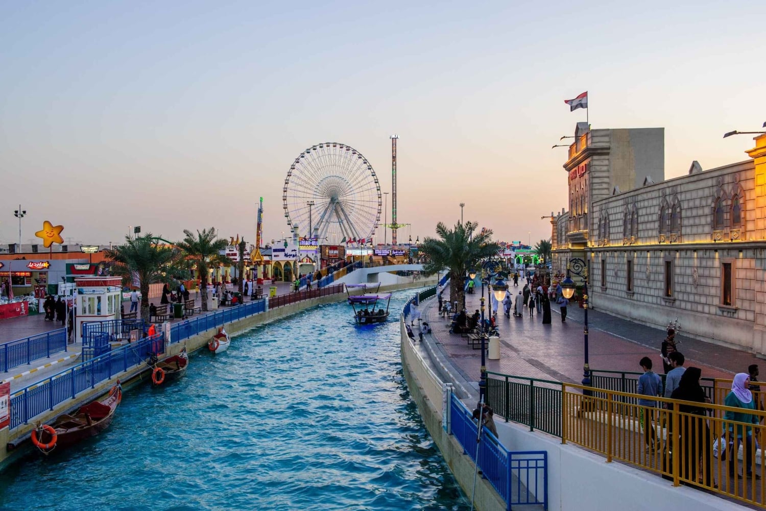 Dubai: Global Village inngangsbillett med valgfri transport