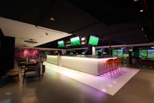 Dubai: Golf Simulator Spelen & Dineren