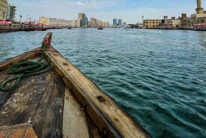 Dubaj: Wycieczka z przewodnikiem po Starym Mieście z soukami, degustacjami i rejsem łodzią