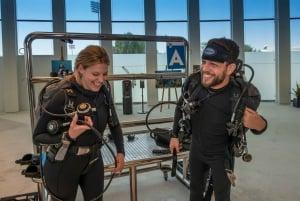 Dubai: mergulho autônomo guiado para mergulhadores certificados no Deep Dive