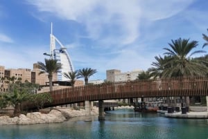 Dubai: Geführte Sightseeing-Tour und IMG-Themenpark-Ticket