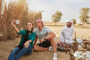 Dubai: En halvdags kameltur med Al Marmoom-frokost