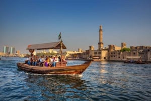 Dubai: Halvdags byrundtur med Den blå moskeen, Creek og souker