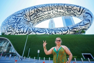 Dubai: Halvdagstur med den blå moské, bækken og souks