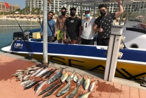Dubai: Halvdags fiskeresa med delade och privata alternativ