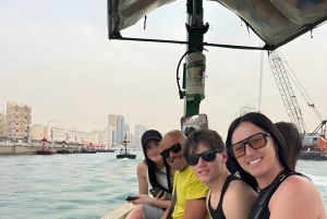 Dubain kulttuuriperintökierros, kulta- ja maustesouk, Abra-vene