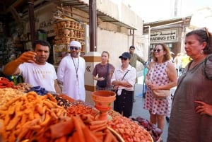 Dubaj: Przejażdżka helikopterem, wycieczka piesza po Starym Mieście, Abra i przekąski