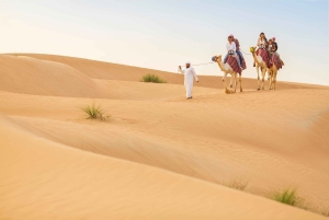 Dubai: Heritage Camel Desert Safari med traditionell middag