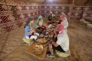 Dubai: Heritage Camel Desert Safari med traditionell middag