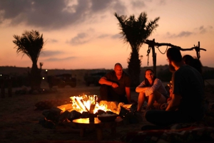 Dubaï : safari dans le désert avec nuitée et petit-déjeuner