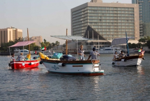 Dubai: 1hr Historical Al Seef Creek Cruise Tour