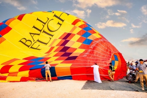 Dubai: Hot Air Balloon Flight with 4X4 Transfers