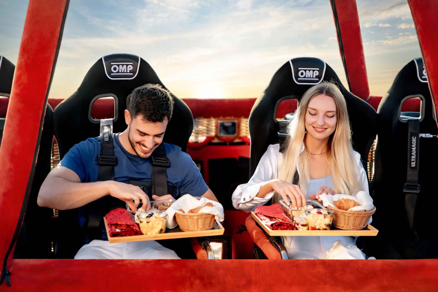 Dubai: Privat varmluftsballong med frukost i skyn