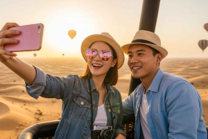 Dubai: Passeio de balão de ar quente sobre os céus do deserto