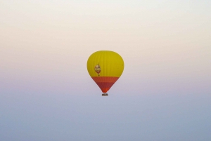 Dubai: Hot Air Balloon Ride Over the Desert