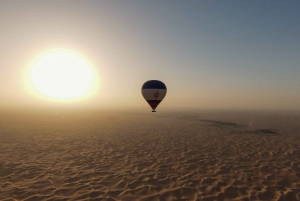 Dubai: Hot Air Balloon Ride Over the Desert