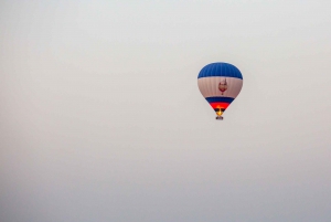 Dubai: Hot Air Balloon Ride Over the Desert