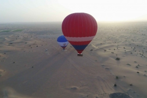 Dubai: Hot Air Balloon Ride Over the Desert