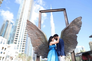 Dubai: Burj Khalifa Pre-Wedding Photoshooting