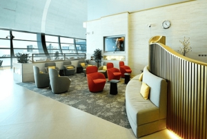 Dubai: Dubai International Airport Marhaba Lounge Access