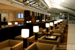 Dubai: Dubai International Airport Marhaba Lounge Access