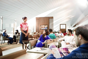Dubai: Dubai International Airport Marhaba Lounge Access