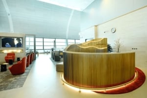 Dubai: Dubai International Airport Marhaba Lounge Access