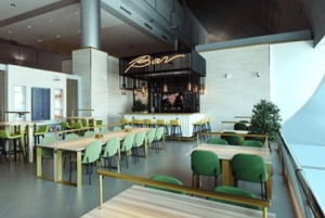 Dubai: Dubai International Airport Marhaba Lounge Access