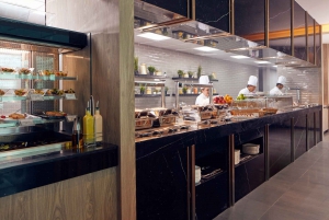 Dubai: International Airport Departures Premium Lounge Entry