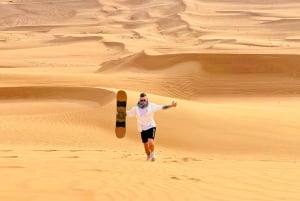Dubai: Jeep-ørkensafari, kamelridning, ATV og sandboarding
