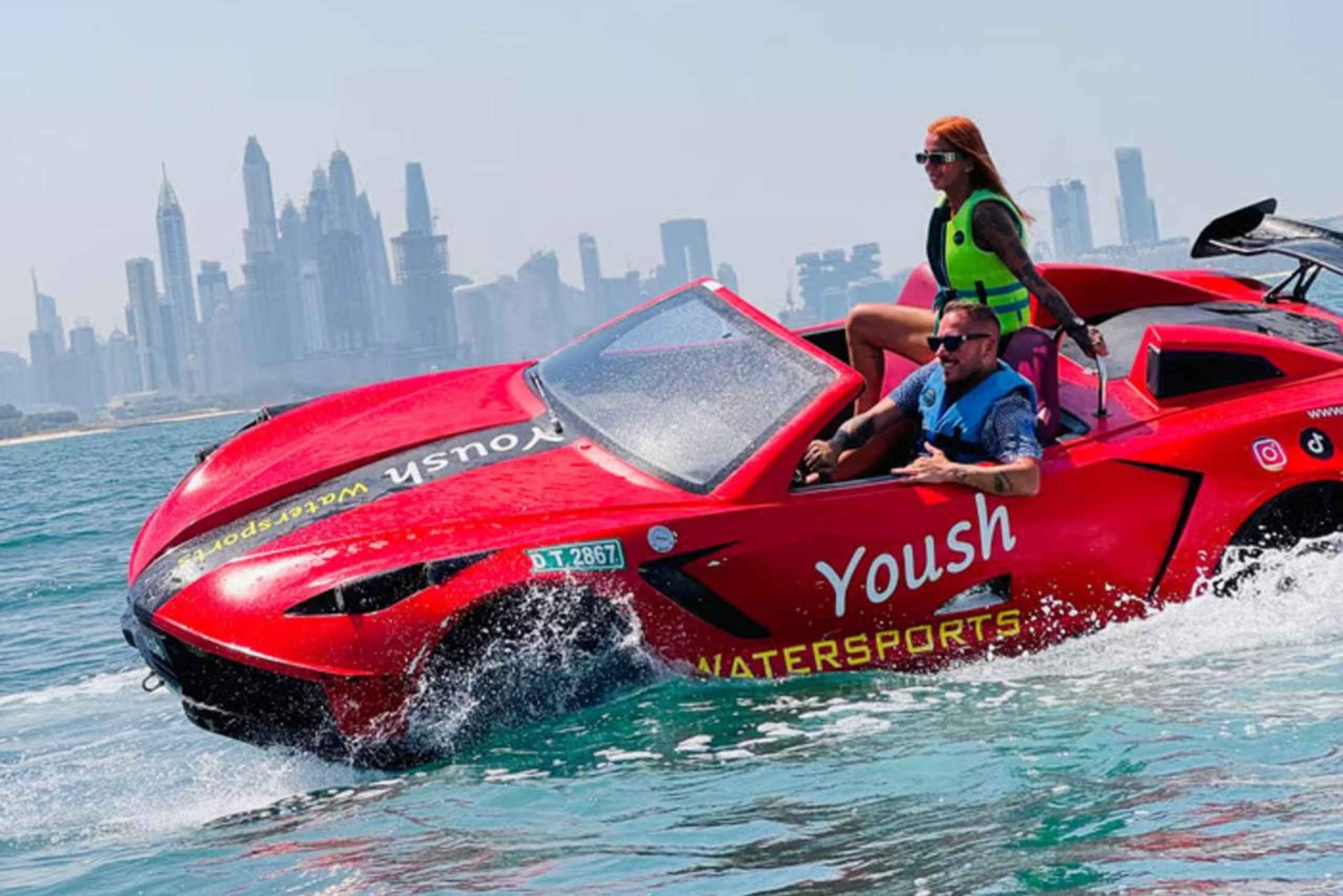 ドバイ：ブルジュ・アル・アラブのジェットカーツアー（写真とビデオ撮影付き）をお楽しみください